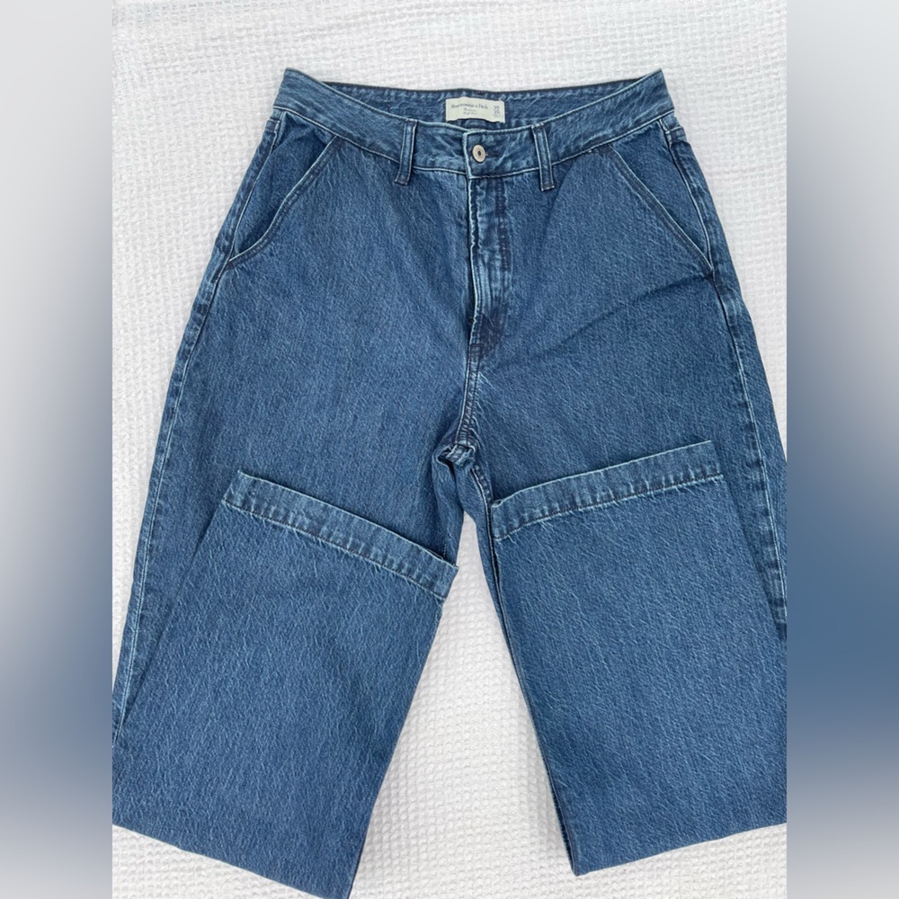 New Abercrombie & Fitch Loose Fit Dark Blue Jeans New Denim - Picture 2 of 10